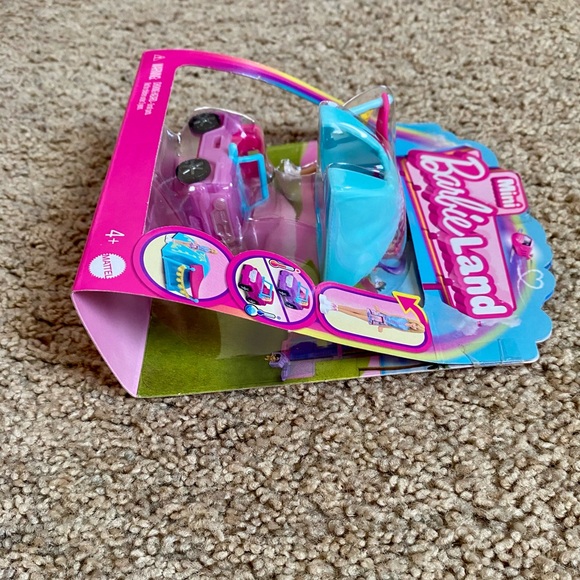 🆕 Barbie Mini BarbieLand Playset - Picture 4 of 10